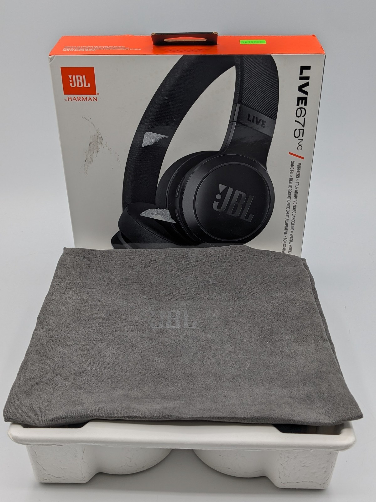 JBL Live 675NC Wireless True Adaptive Noise Cancelling Headphones New Open Box