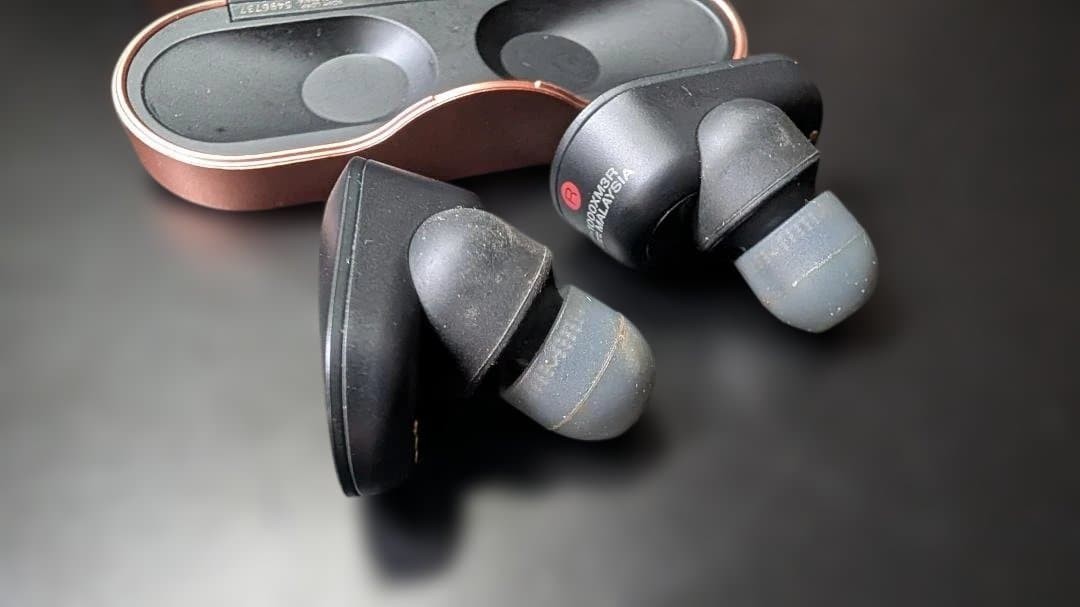 Sony WF-1000XM3 Wireless Noise Cancelling Earbuds Black w/ Original Box Japan