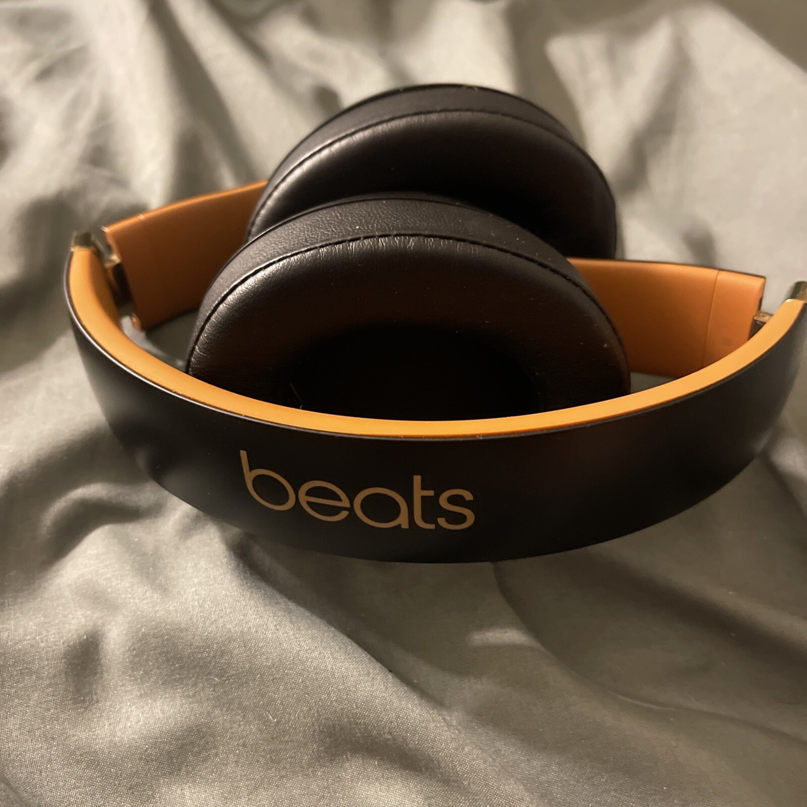Beats by Dr. Dre Studio3 Wireless Headphones – The Beats Skyline Collection -…