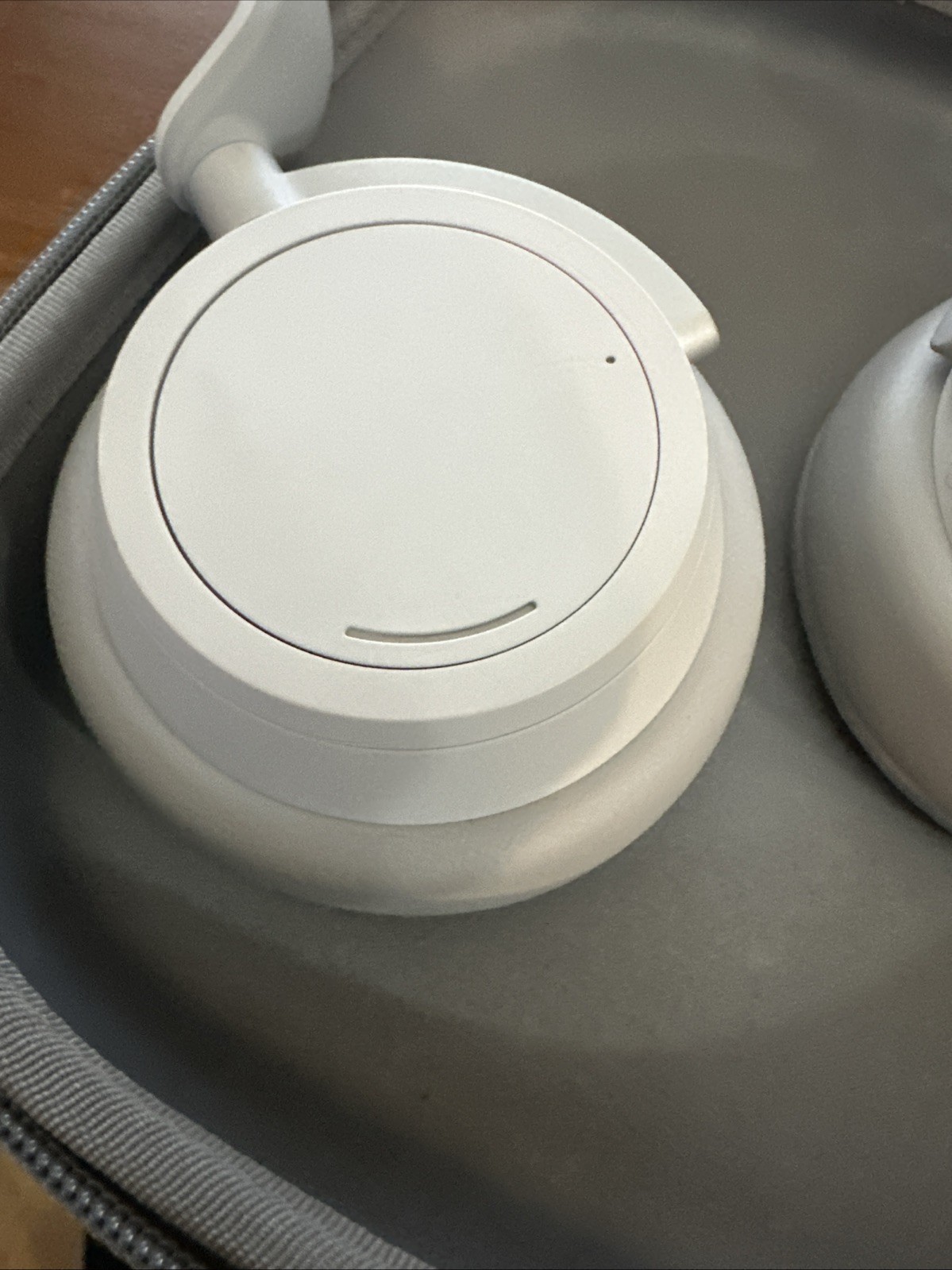 Surface Microsoft 2 Headphones Wireless Bluetooth ANC Headset – Light Gray