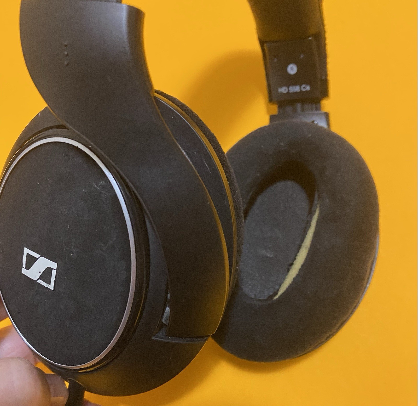 Sennheiser HD598Cs Over-Ear Headphones Working READ Description