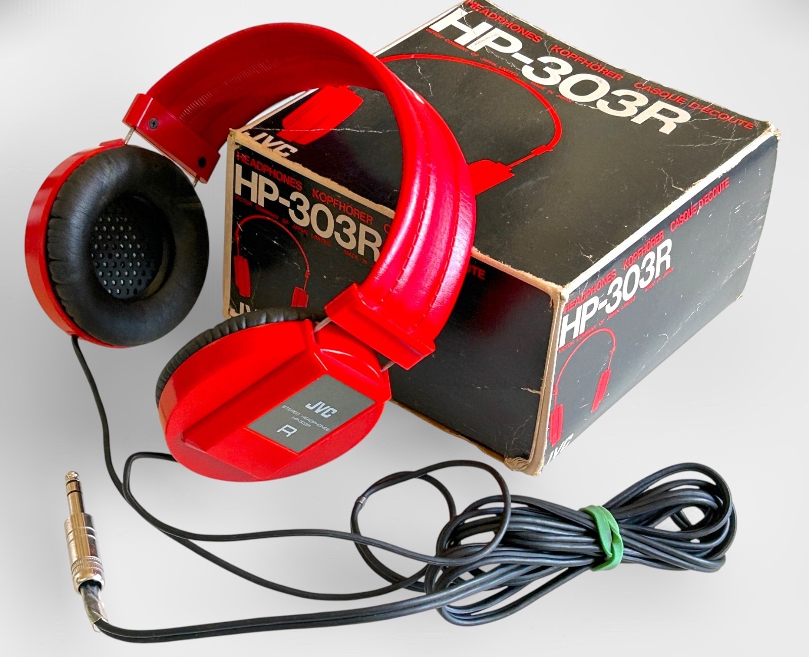 JVC HP-303R Stereo Headphones