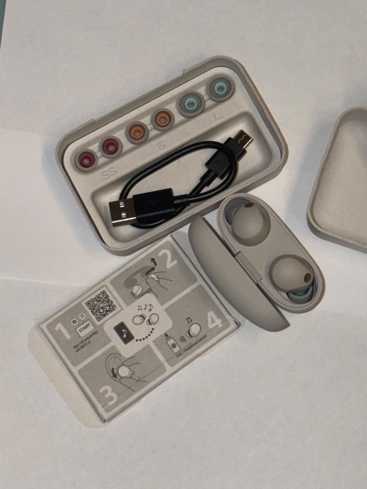 Sony WF-1000XM5 Wireless In-Ear Headphones – Silver