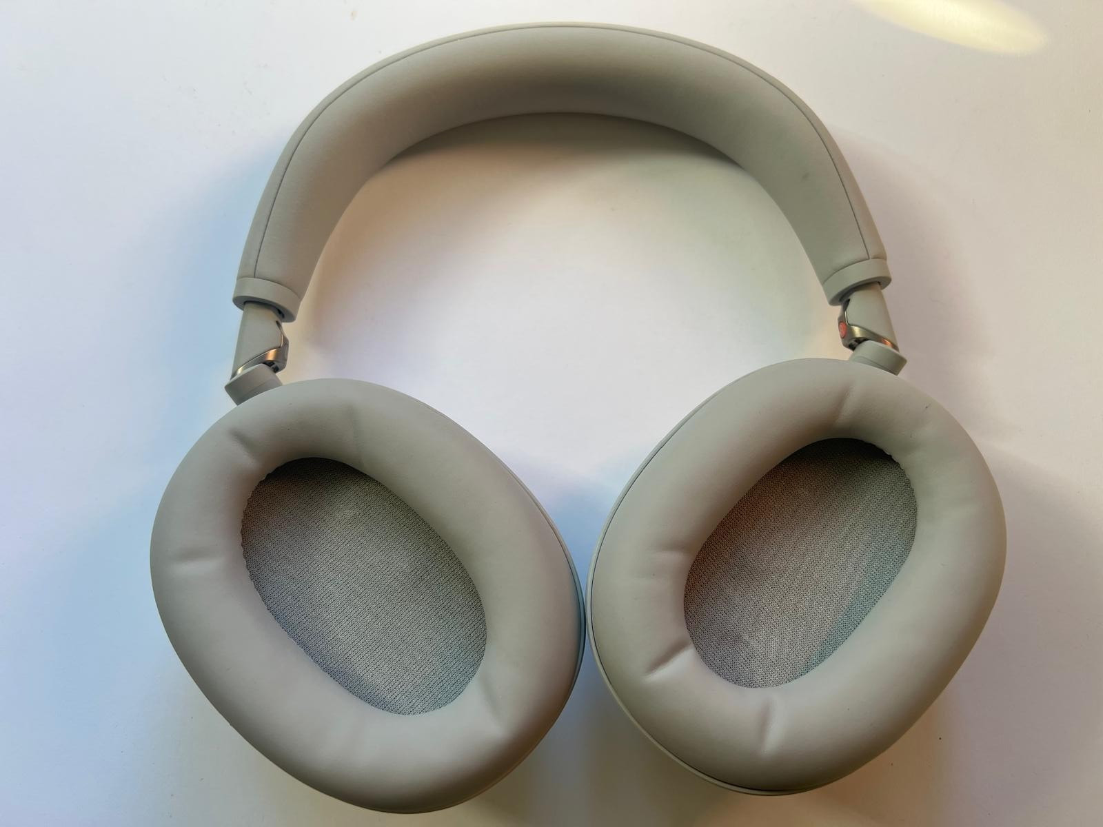 Certified Sony WH-1000XM6 Wireless Noise Cancelling Headphones Platinum Silver