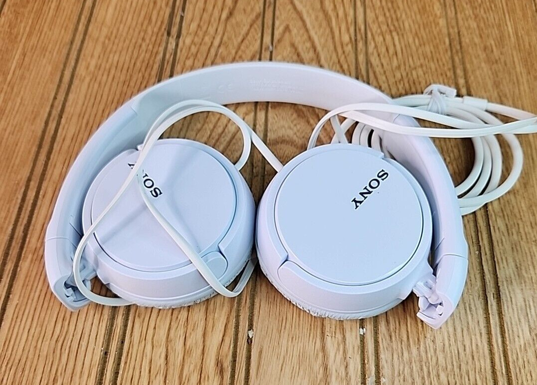 Sony MDR-ZX110 Ear-Pad (On the Ear) Headband Headphones – White