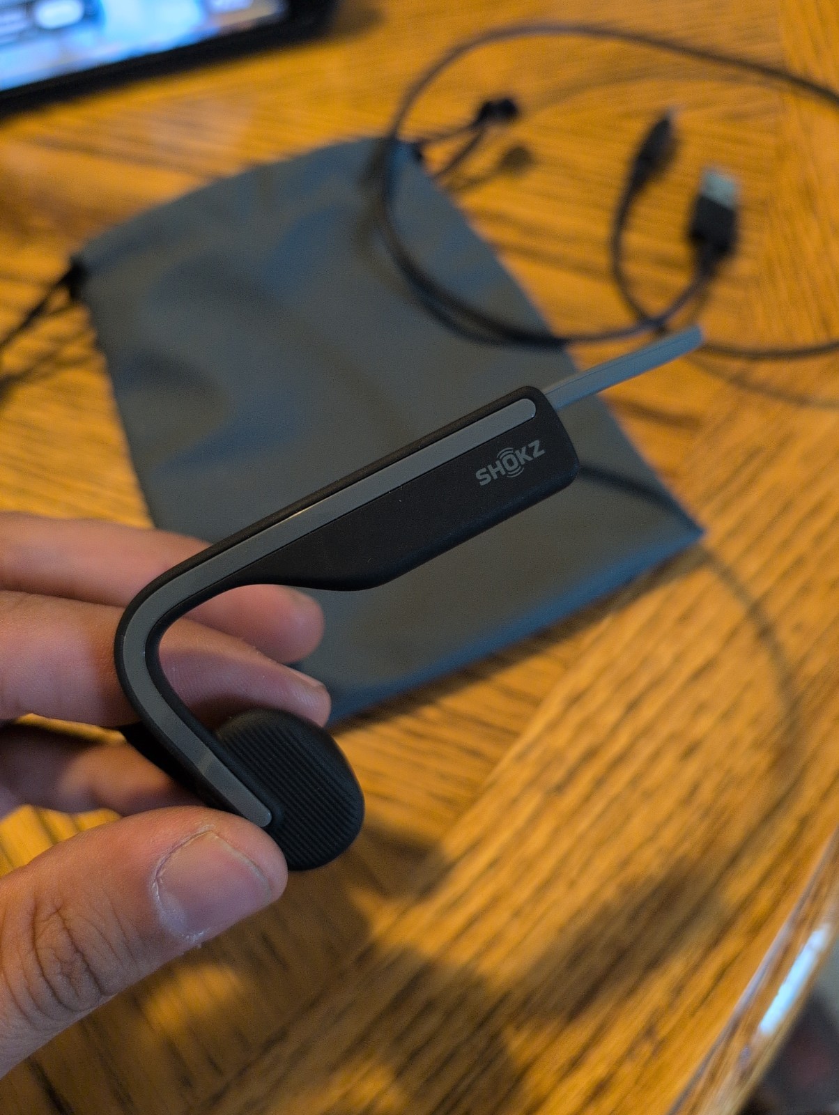 Shokz – OpenMove Bone Conduction Open Ear Headphones (S661) – Gray