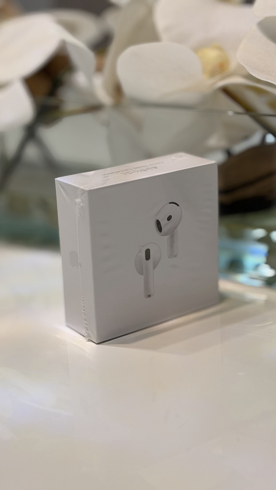 Apple AirPods 4 (ANC) In-Ear Wireless Bluetooth Earbuds w/ Built-In Mic White