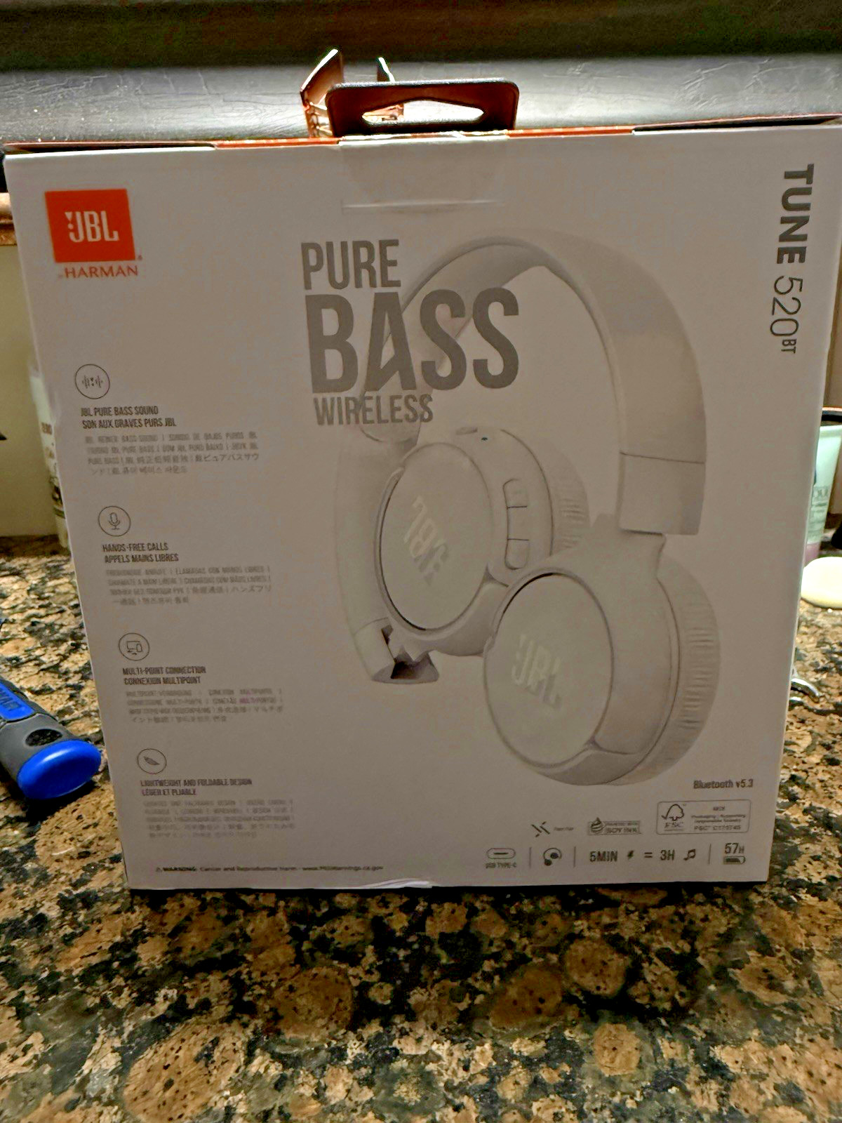 JBL Tune 520BT Wireless Bluetooth Pure Bass Multi-Point On-Ear White