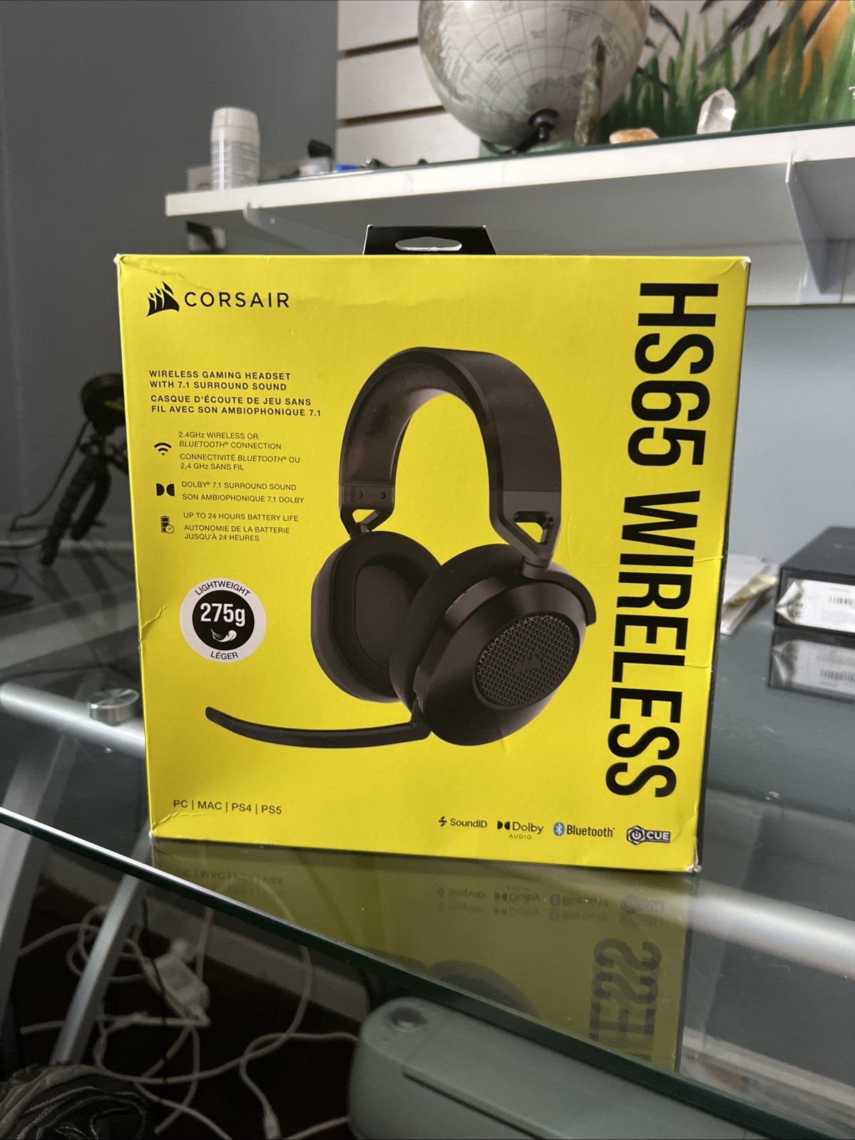 CORSAIR HS65 WIRELESS Gaming Headset With 7.1 Surrounded sound