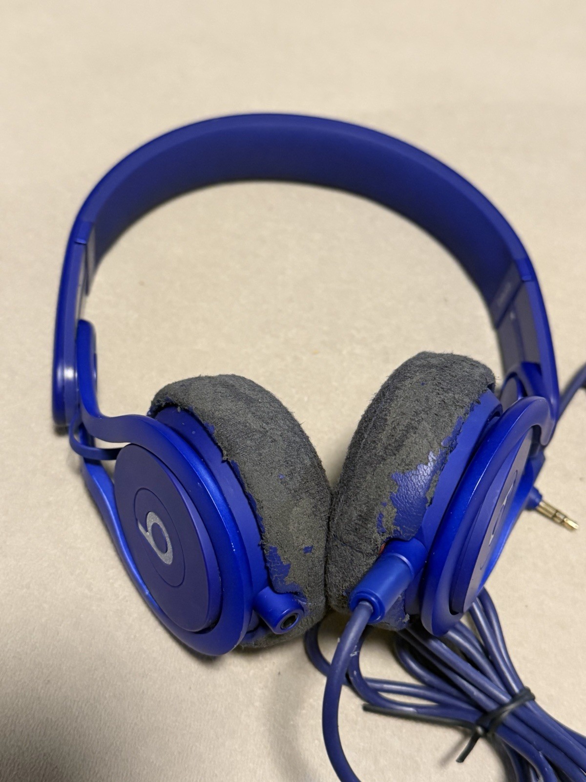 Beats by Dr. Dre Mixr Headphones – Candy Blue – with cord **Needs Earpads**