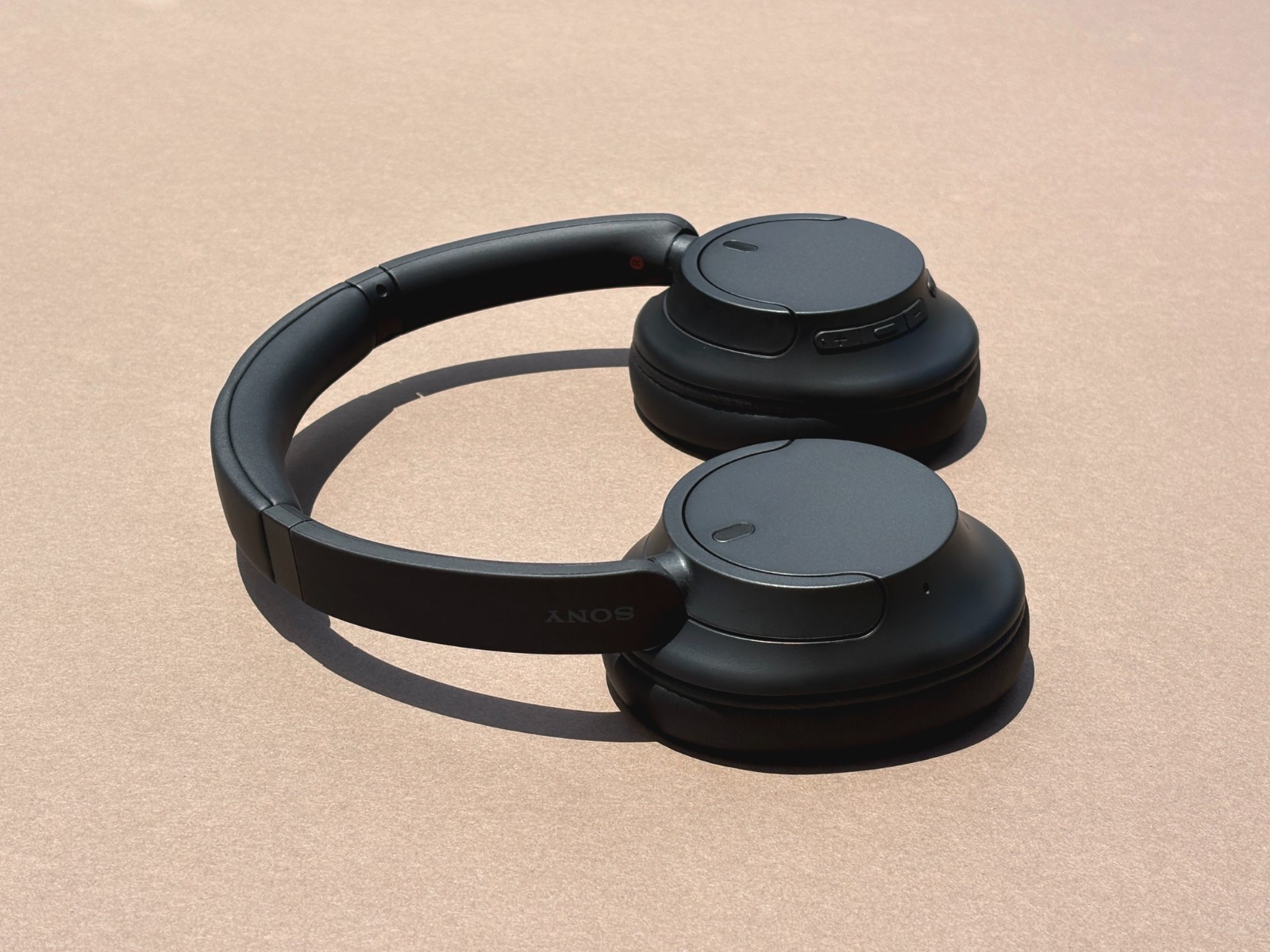 SONY WH-CH720N/B Noise Canceling Wireless Headphones / w Hard Case – BLACK #OB