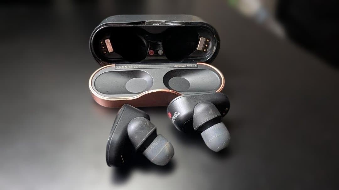Sony WF-1000XM3 Wireless Noise Cancelling Earbuds Black w/ Original Box Japan