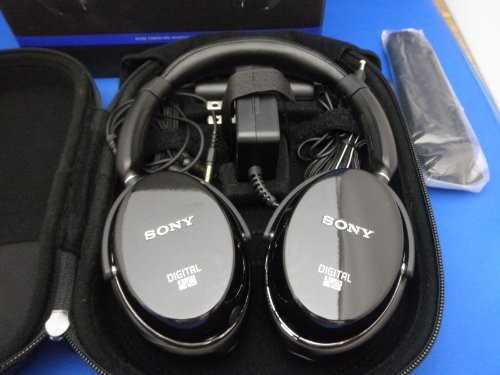 SONY Noise Cancelling Headphones MDR-NC500DJapan Shipping