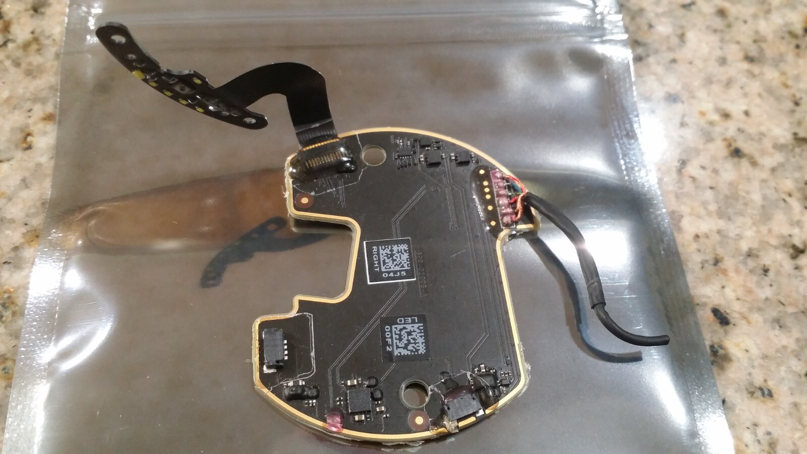 Original OEM Beats By dr dre Studio3 Wireless Replacement power board