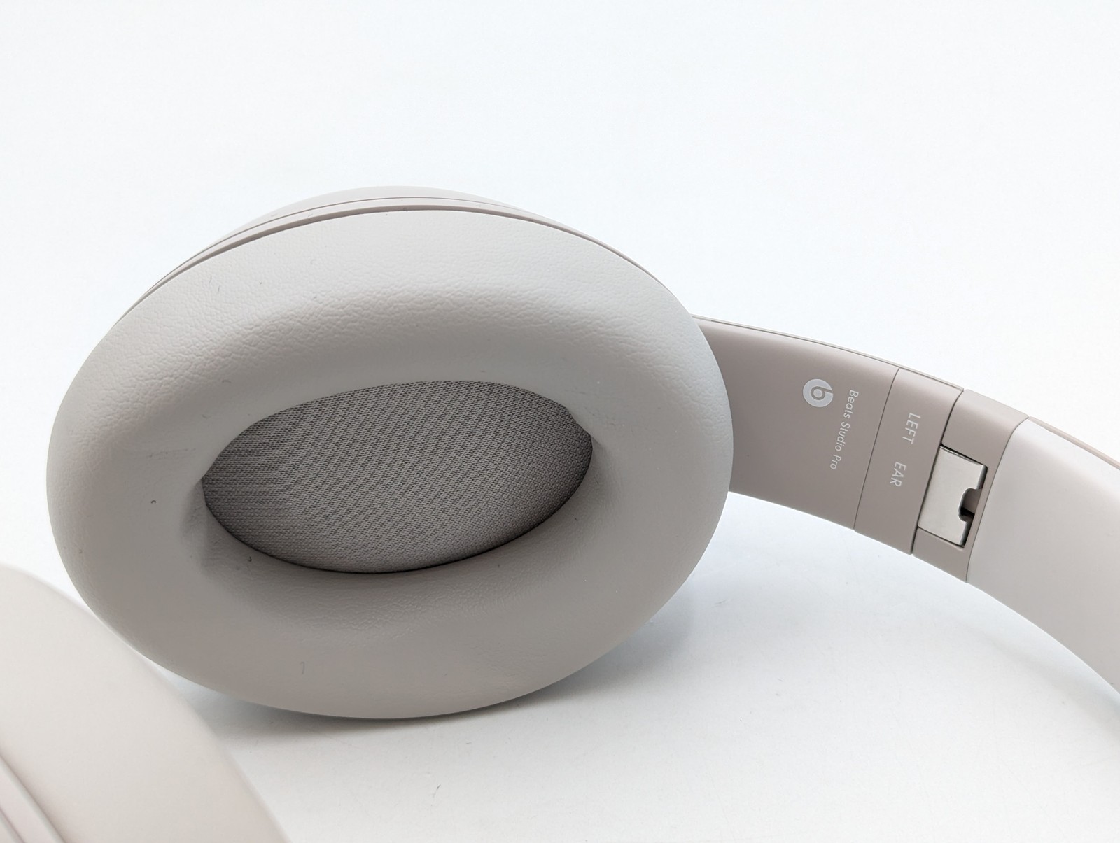 Beats by Dr Dre Studio Pro Wireless Over-Ear Headphones Sandstone – A2924