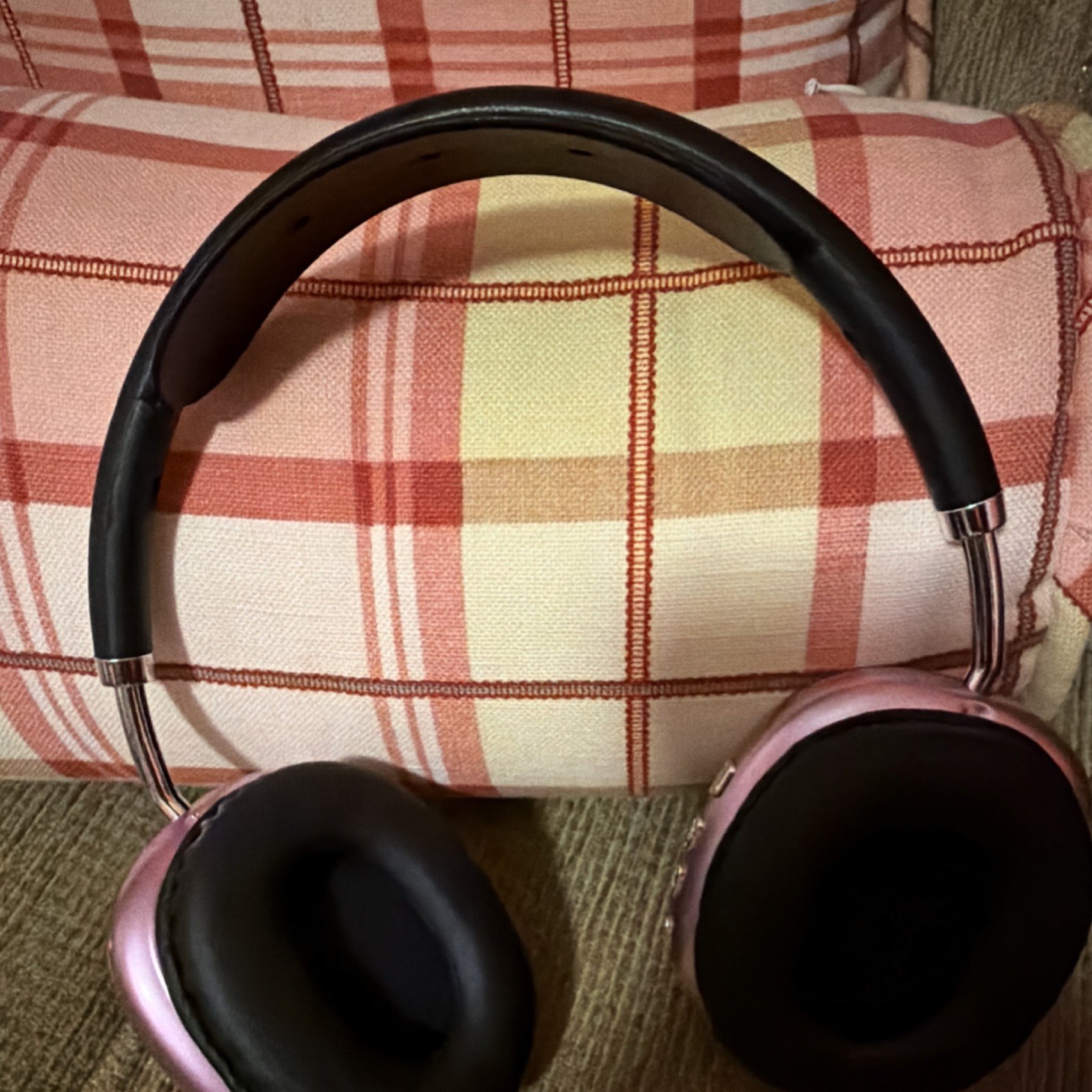 Accesorios Max Over-Ear Bluetooth Headphones Pink/Black Made in China