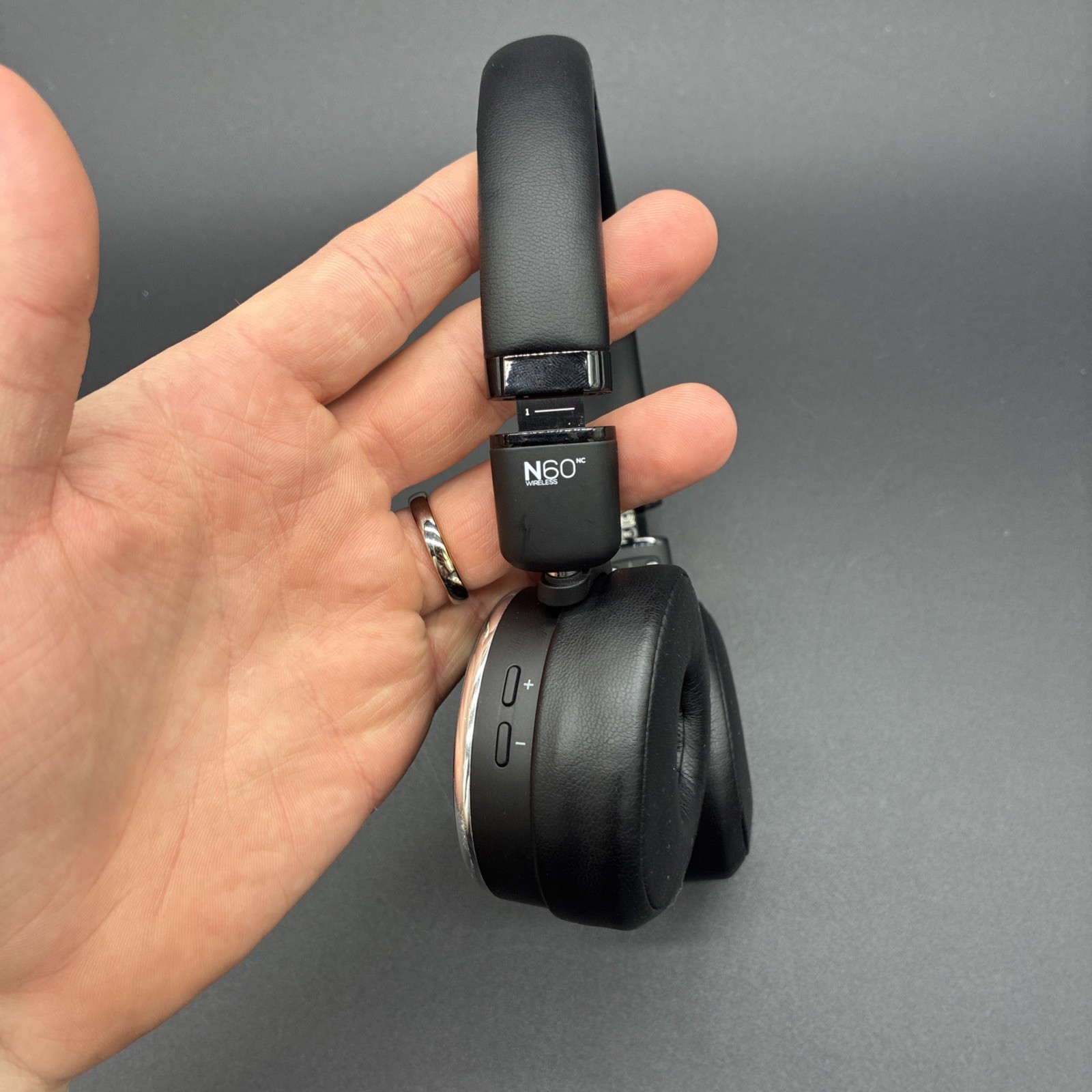 AKG N60NC Bluetooth Wireless Noise Cancelling Headphones Black Tested