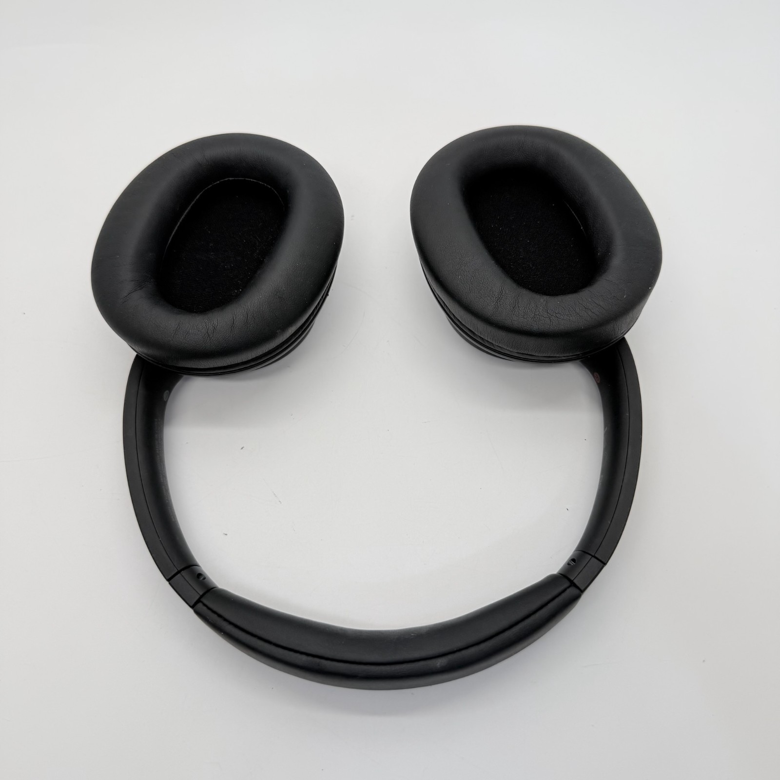 Sony WH-CH720N/B Noise Canceling Wireless Headphones WHCH720N – Black