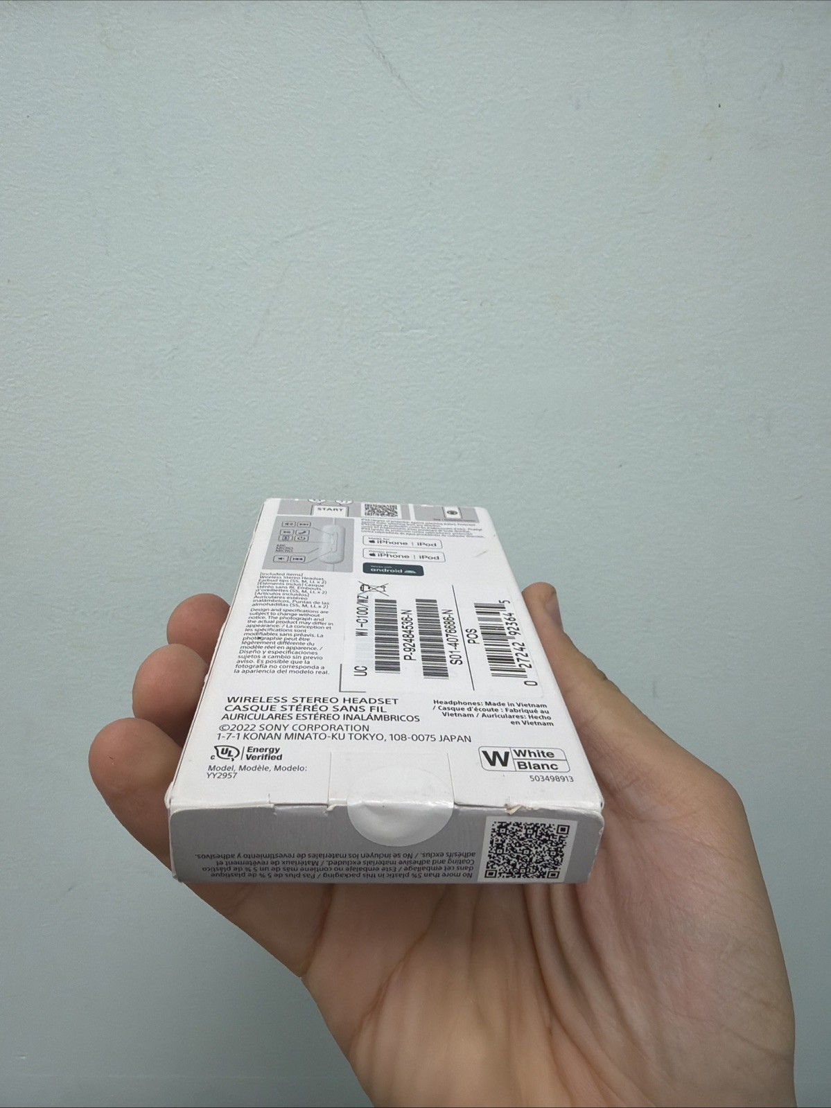 Sony WI-C100 Wireless In-Ear Bluetooth Earbuds With Mic White Sport Neckband