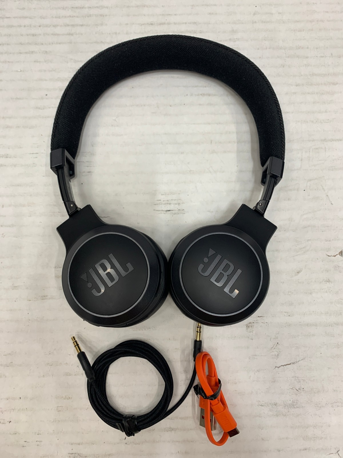 JBL Live 675NC Wireless On-Ear Headphones Adaptive Noise Cancelling by Harman