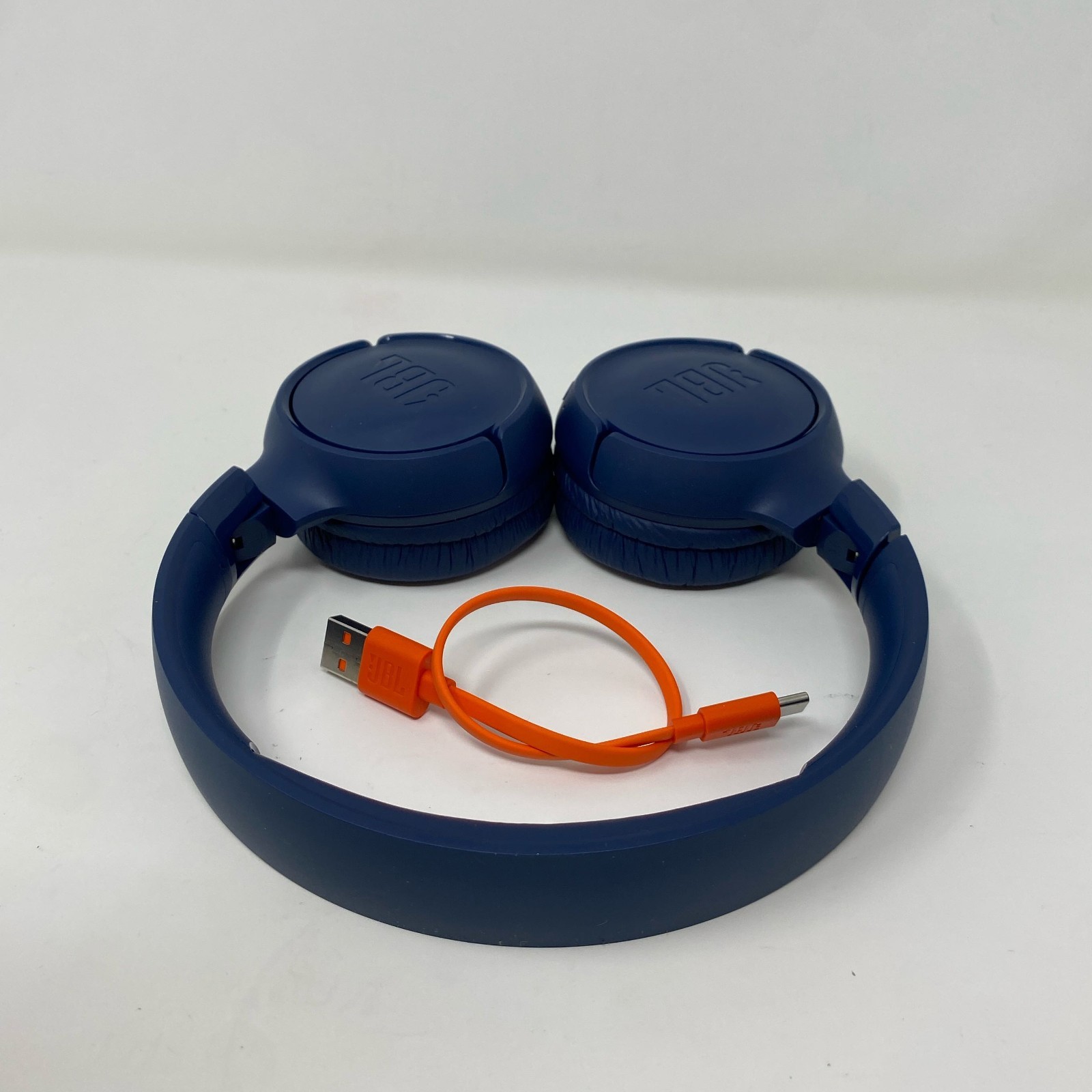 JBL Tune 520BT Bluetooth On-Ear Headphones – Blue