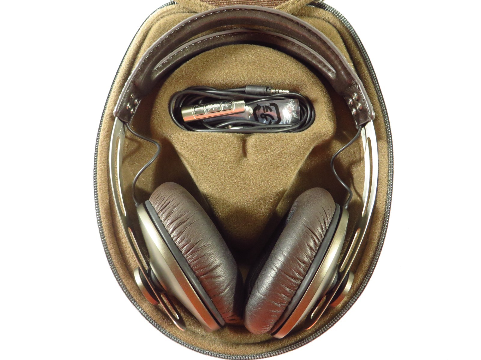 Sennheiser Momentum 1.0 Wired Headphones Over Ear (Brown) w/ Case, Works Great