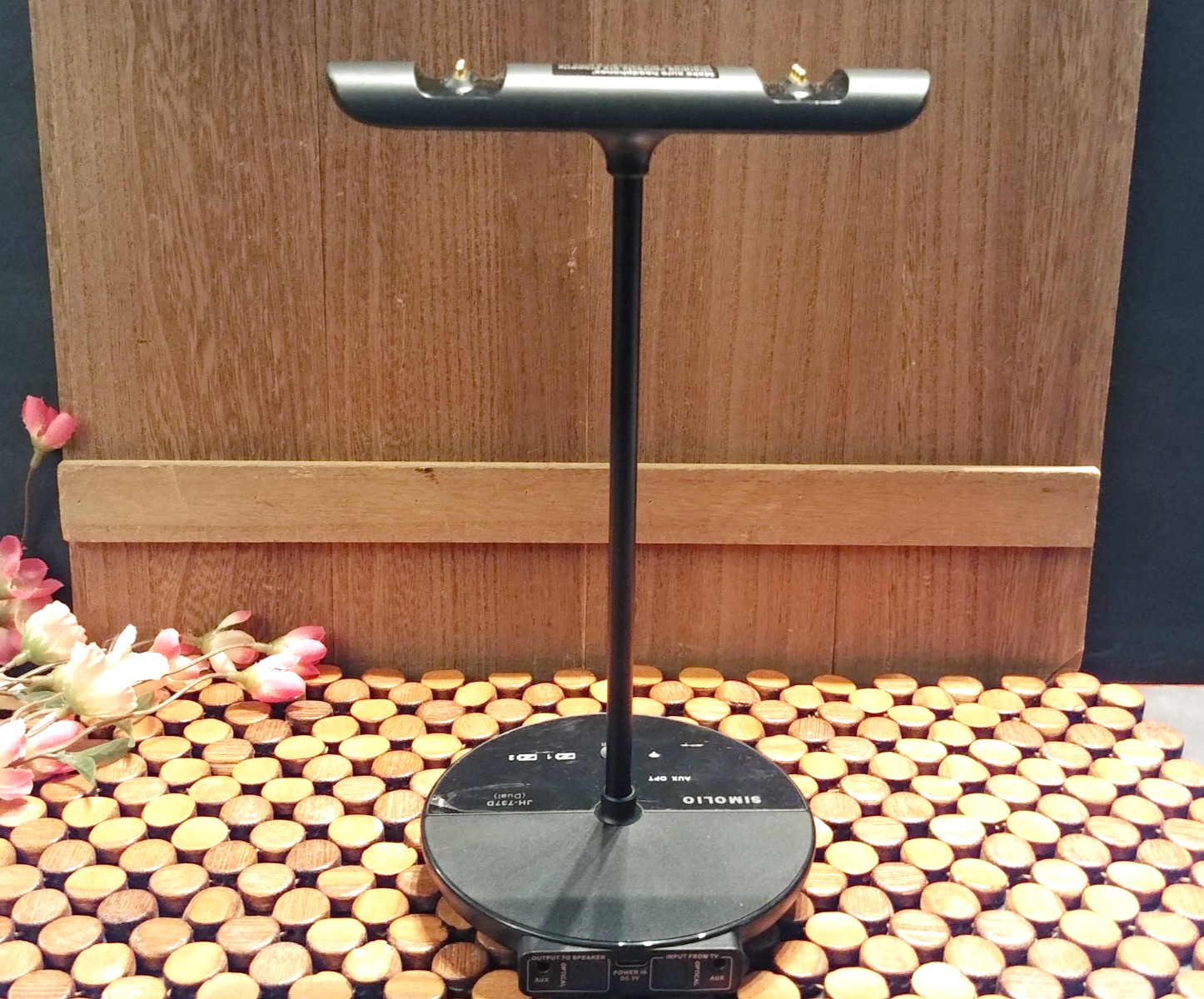SIMOLIO JH737D Dual Wireless Headphone Charger , Transmitter Stand ~ Stand Only