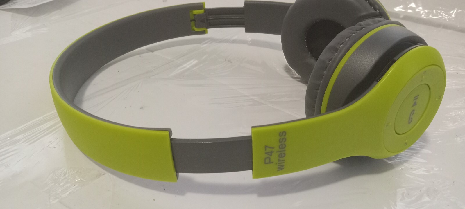 Bluetooth Headphones TF Card/FM Stereo Radio, MP3, P47 5.0+EDR Lime NEW Open Box
