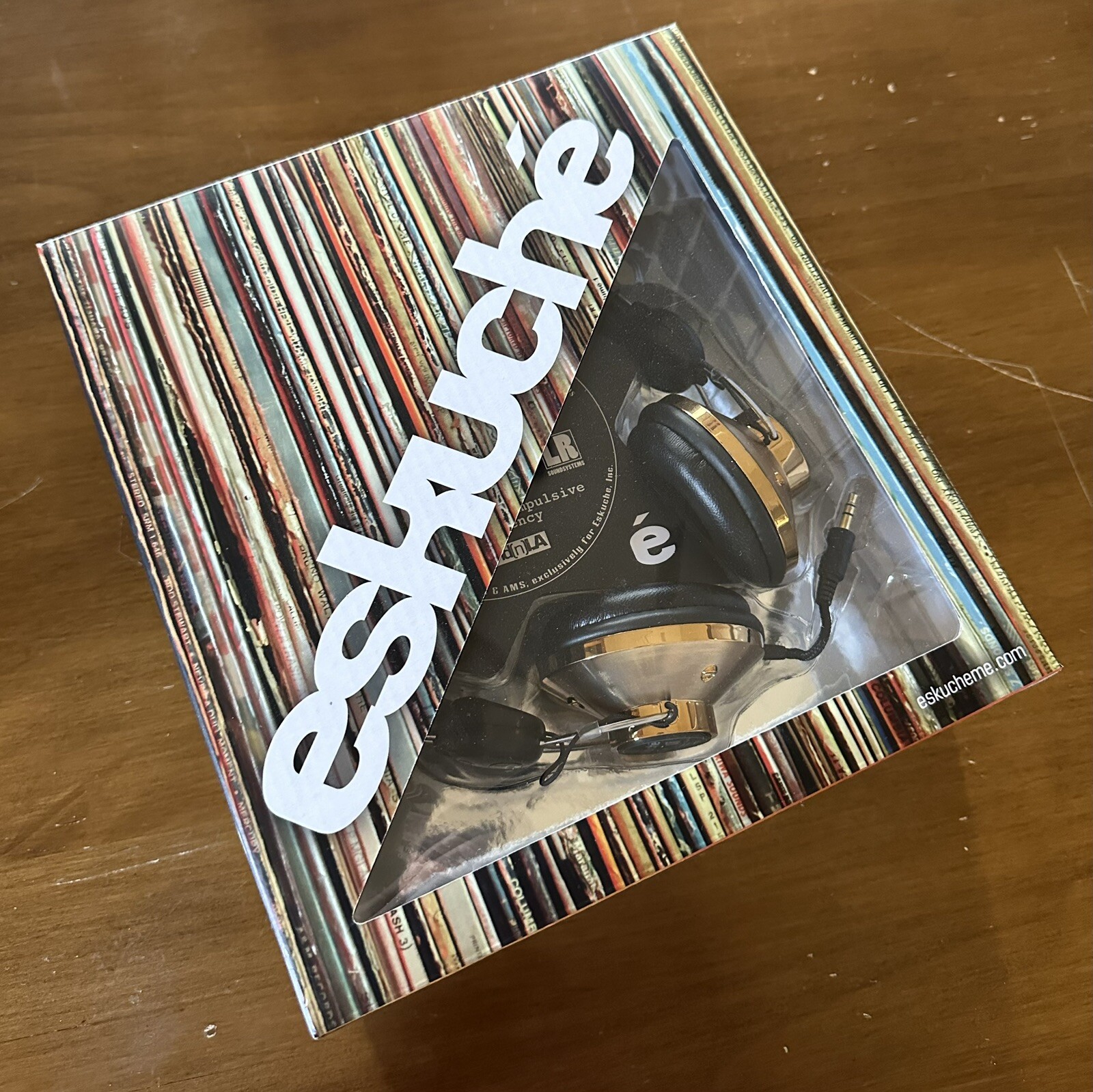 Brand New Scullcandy eskuché Obsessive Compulsive Frequency 3.5mm Jack