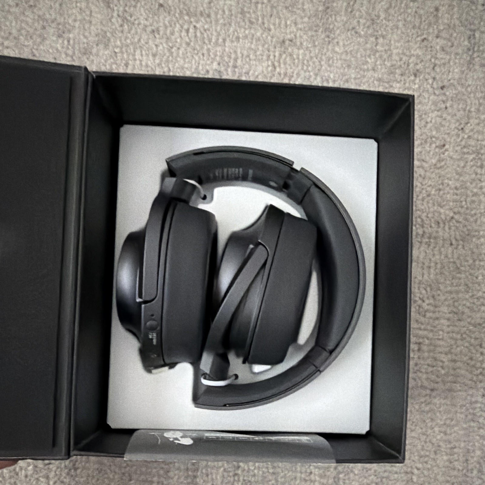 Sony WH-H900N Black Over-Ear Headband Headphones Bluetooth 3.5mm Jack