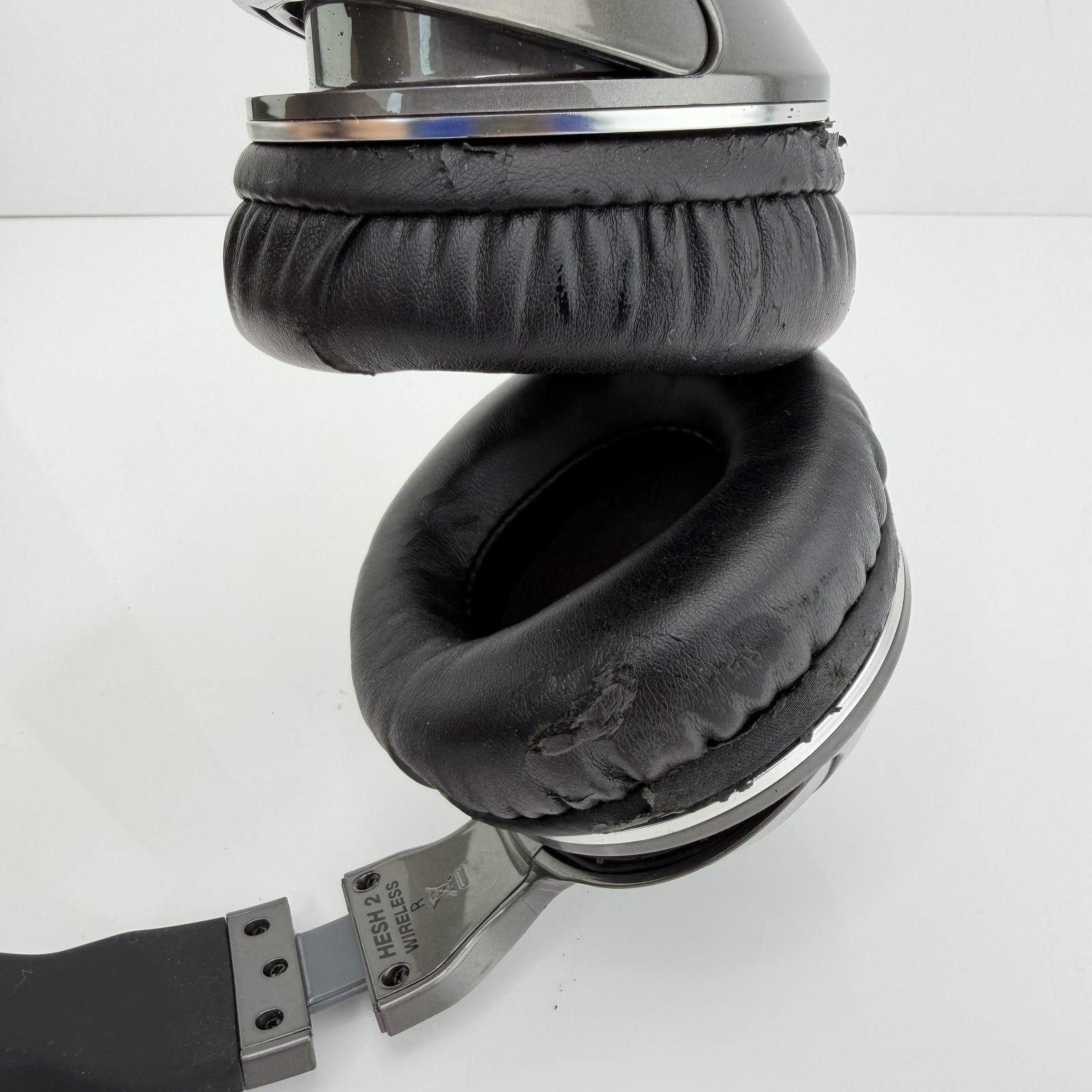 Skullcandy Hesh 2 Wireless Over Ear Headphones Black Bluetooth 3.5mm Mic Stereo