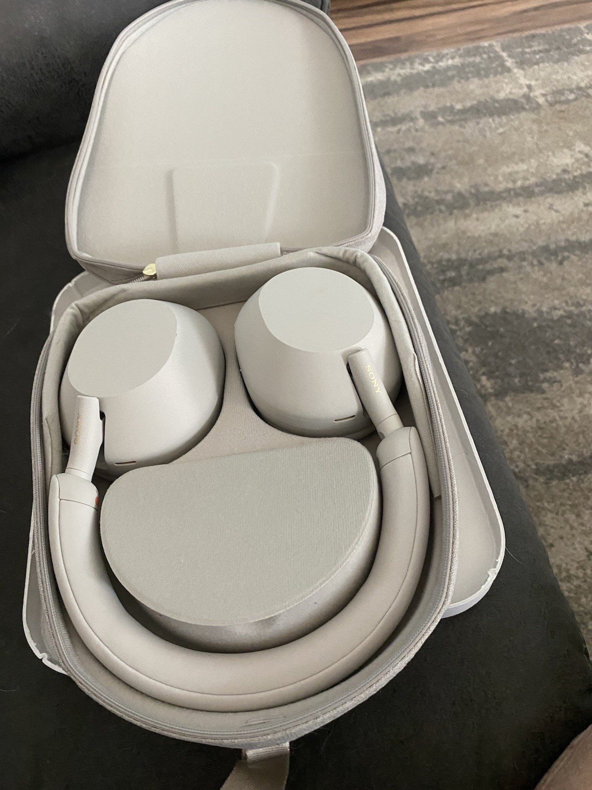 sony wh-1000xm6 headphones