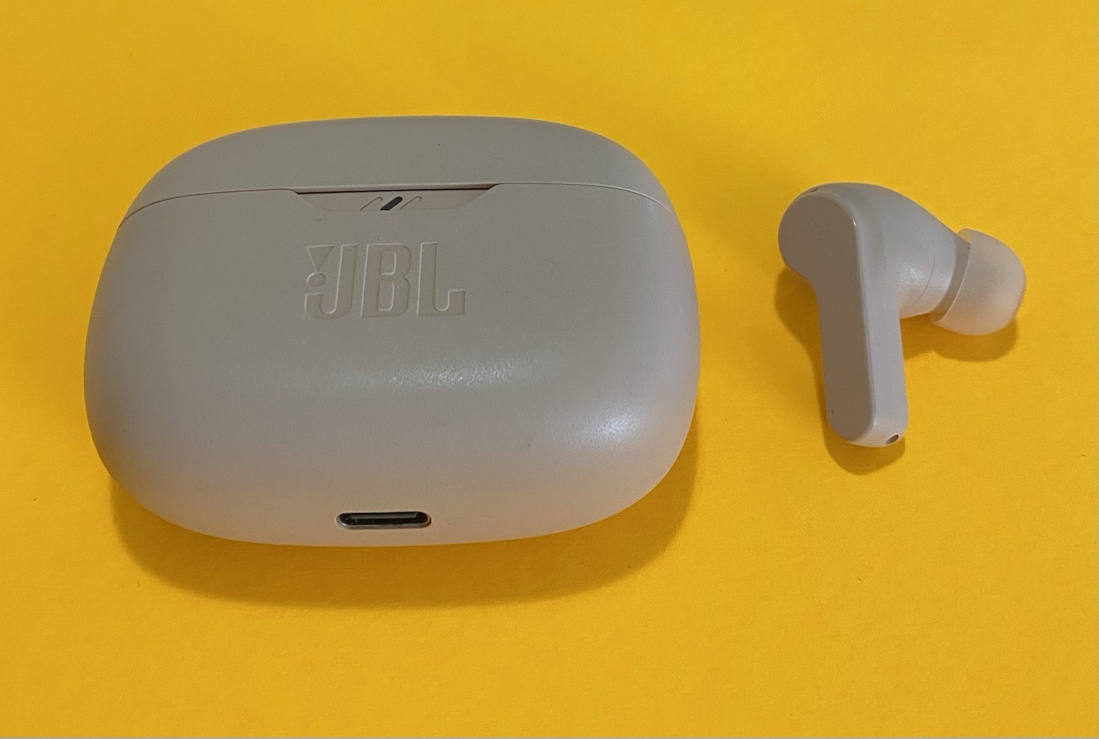 JBL Vibe Beam True Wireless Bluetooth Earbuds – RIGHT EARBUD Working