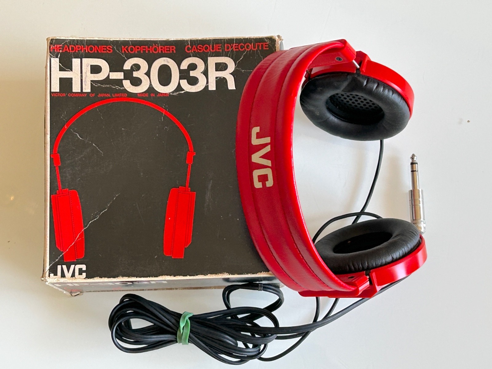 JVC HP-303R Stereo Headphones