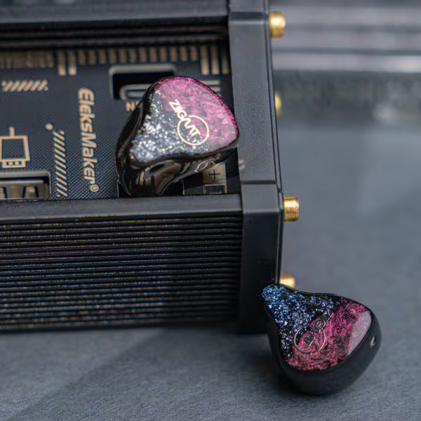 Linsoul ZiiGaat Odyssey In-Ear Earphones with Hybrid Drivers 1DD + 3BA ZII010 TI