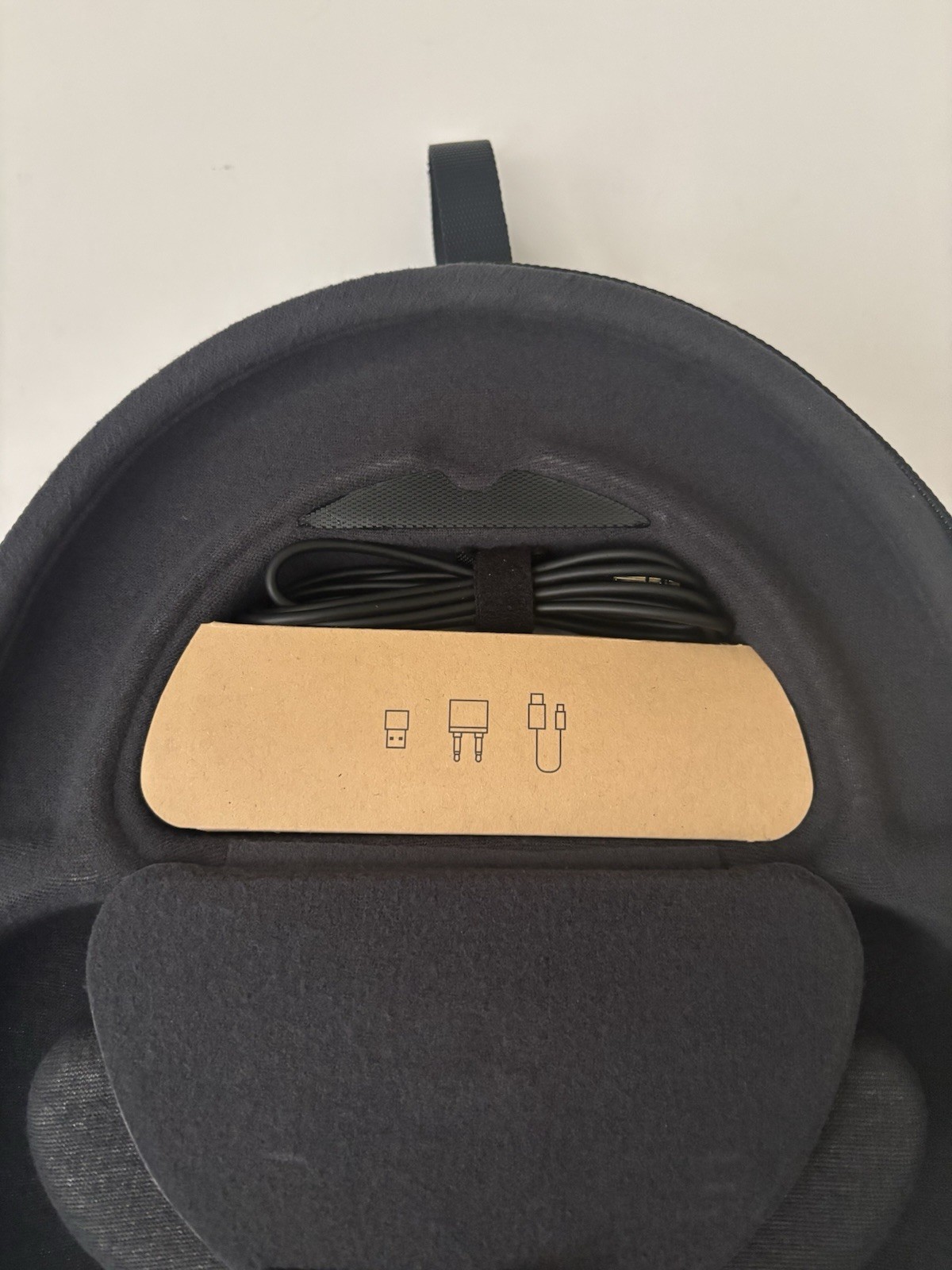 Harman AKG N9 Hybrid Wireless Headphones Black – Open Box