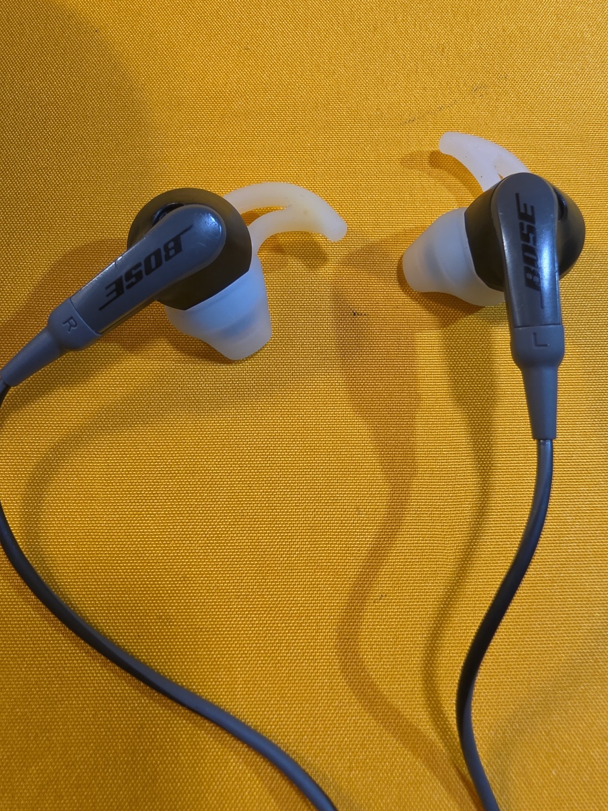 Bose SoundSport Wired 3.5mm Jack Earphones Headphones Earbuds Charcoal-Black