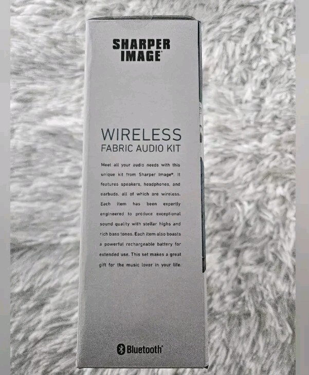 SHARPER IMAGE WIRELESS FABRIC AUDIO KIT SLIM SPEAKER / HEADPHONES AND & EARBUDS