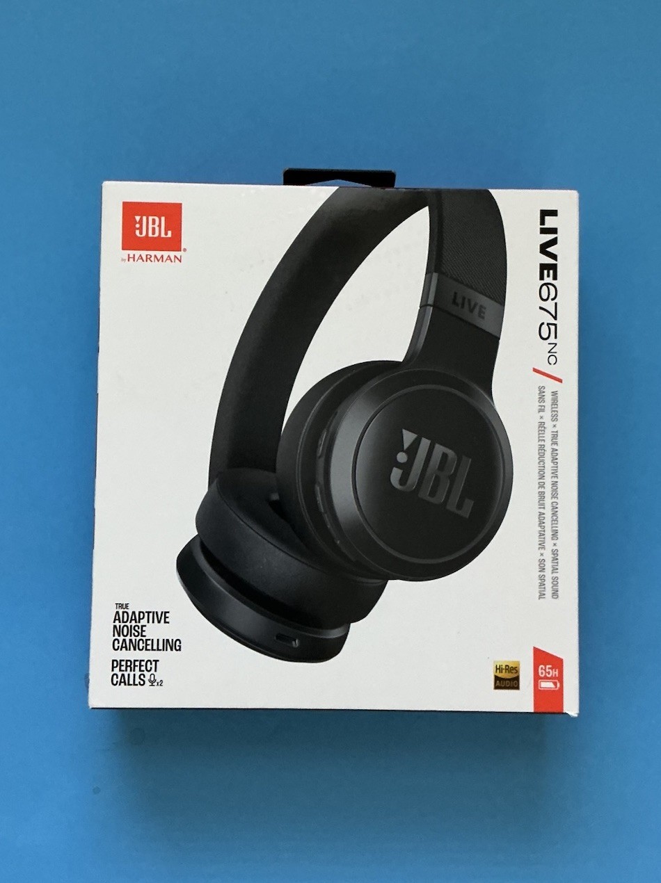 JBL Live 675NC Wireless Over-Ear Headphones Noise Cancelling Bluetooth Headset