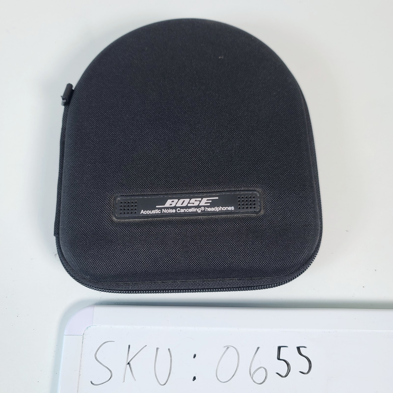 Bose QuietComfort 2 Acoustic Noise Cancelling Wired Headphone w/ Protective Case