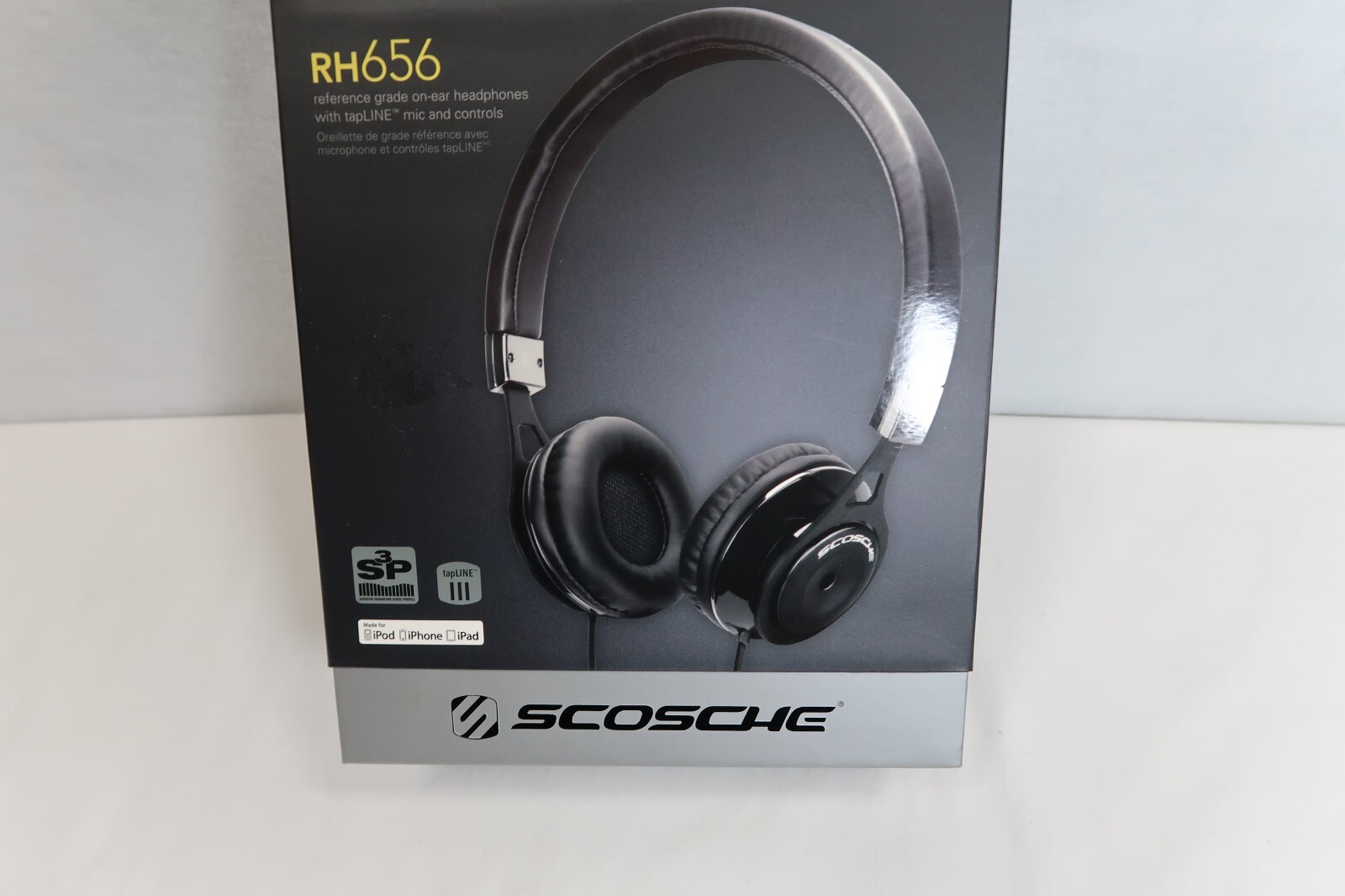 Scosche RH656 Over The Head Headphones With Tapline Black Brand New Sealed