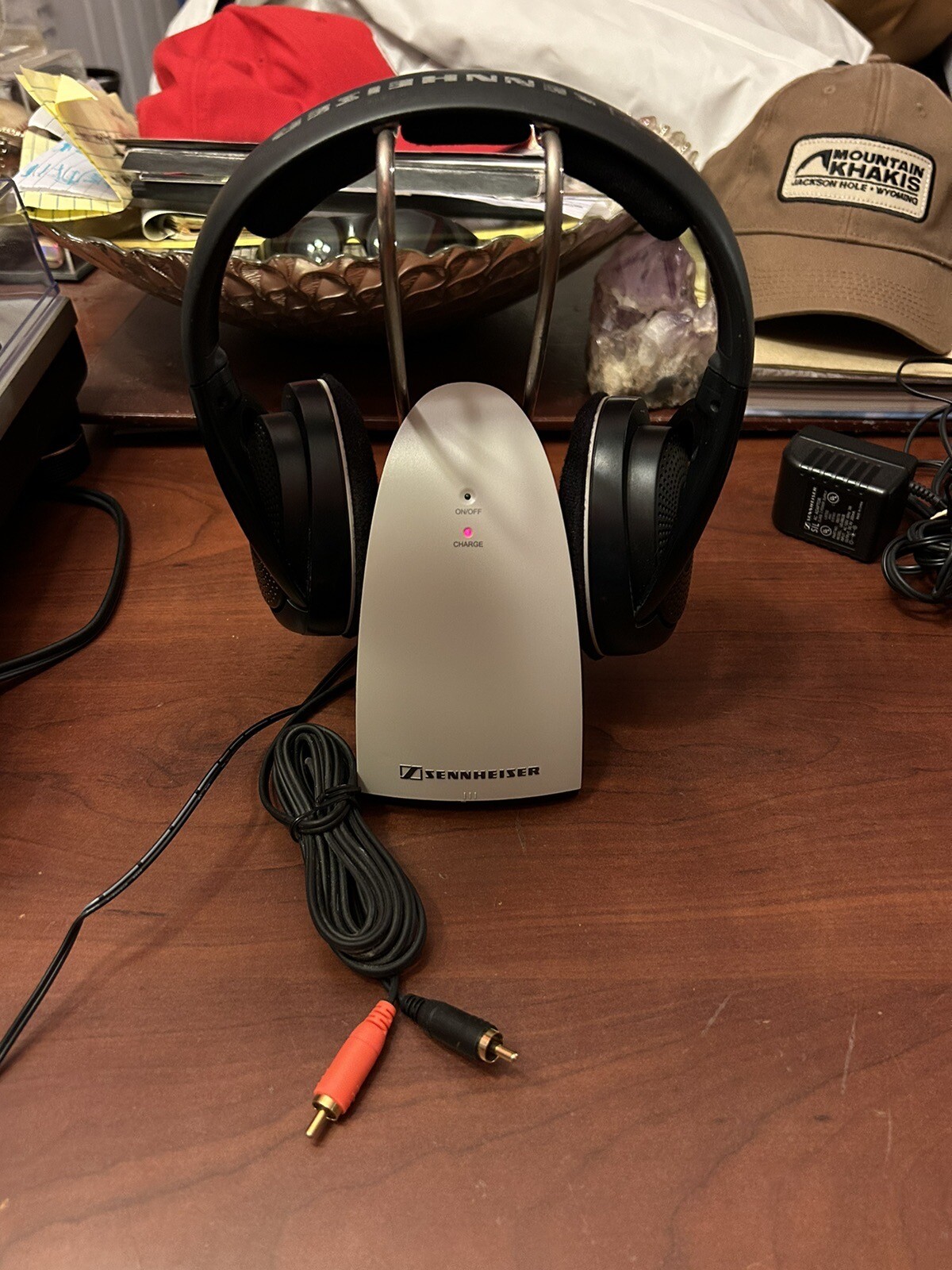 Lot-Sennheiser HDR120/HDR110 Wireless Headphones and TR120 /TR110Stand ReadPARTS