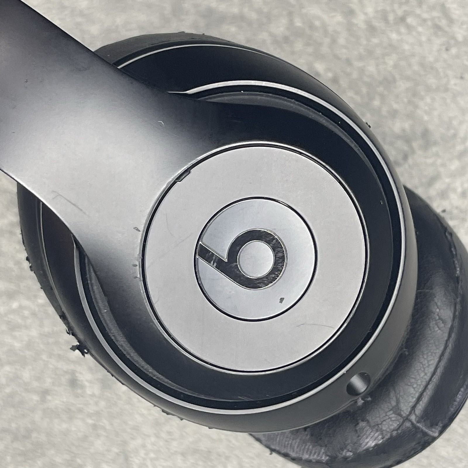 Beats by Dr. Dre Studio3 Black Over the Ear Wireless Headphones