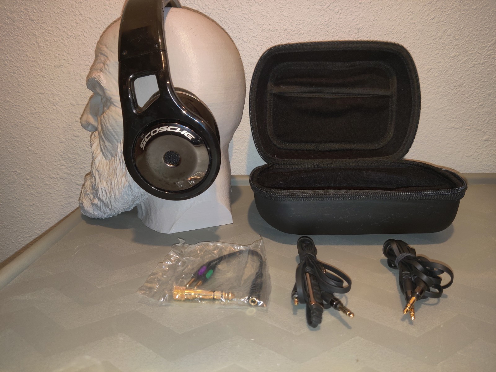 Scosche Headphones Headset Black Complete Tested Working