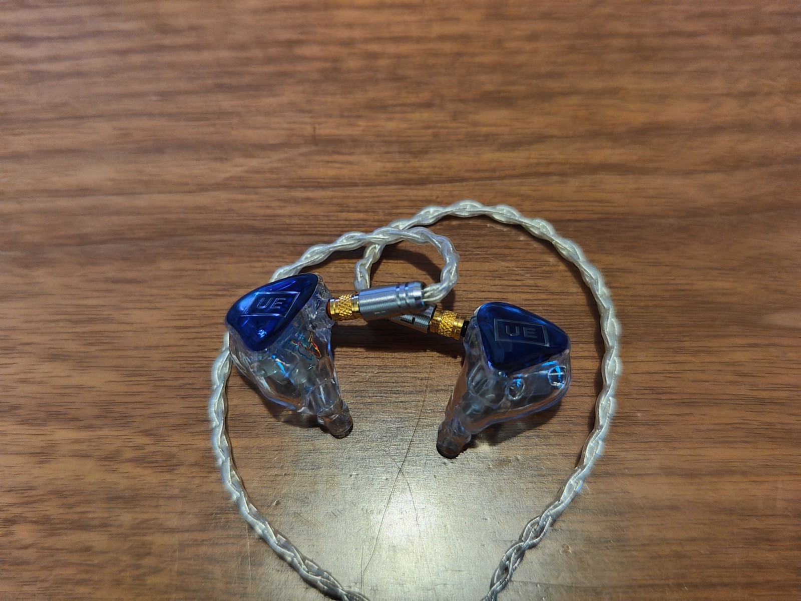 Ultimate Ears UE 5 Pro Universal Fit In Ear Monitors