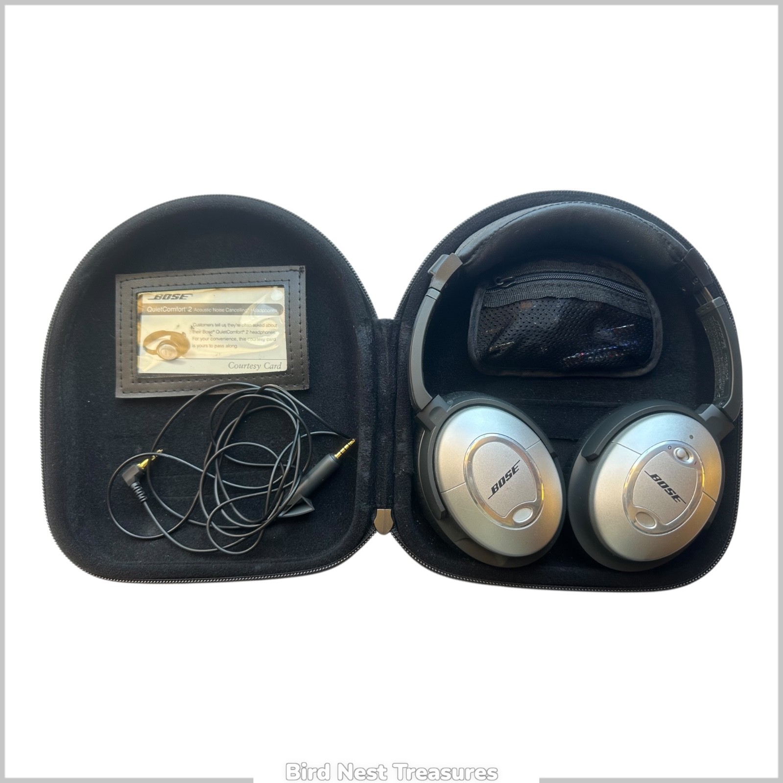 Bose QuietComfort 2 ACOUSTIC NOISE CANCELLING HEADPHONES 38233 – Case & Adapters