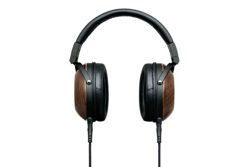 Fostex TH610 High-End Headphones, 5 Hz 45 KHZ, 25 Ohm, 1 31/32in Membrane, 1.0