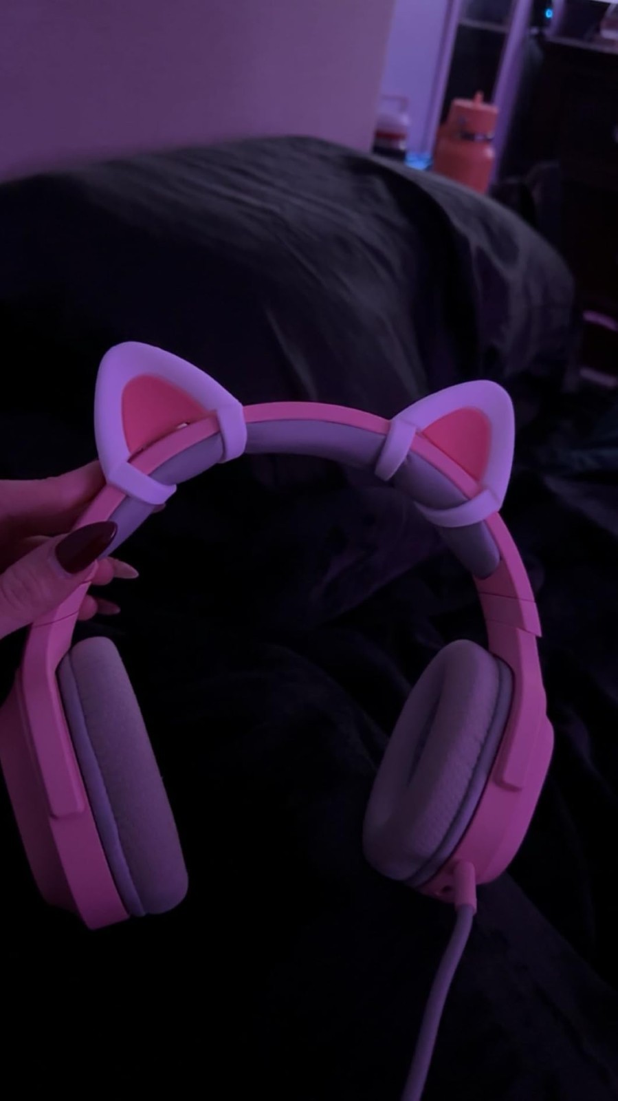 Lively Cat Ears for Headsets – Perfect Accessory for Gamers in Black & Pink