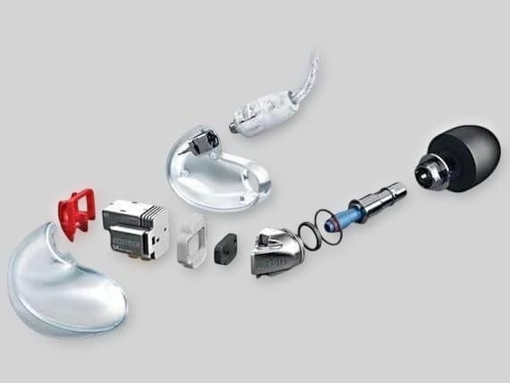 Shure SE846-CL Wired In-Ear Headphones Sound Isolating Earphones from japan
