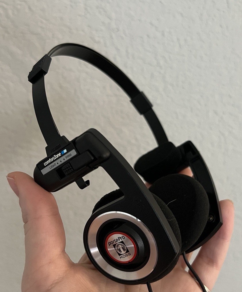 Koss Porta Pro Black On-Ear Headphones, Retro Style, Collapsible Design